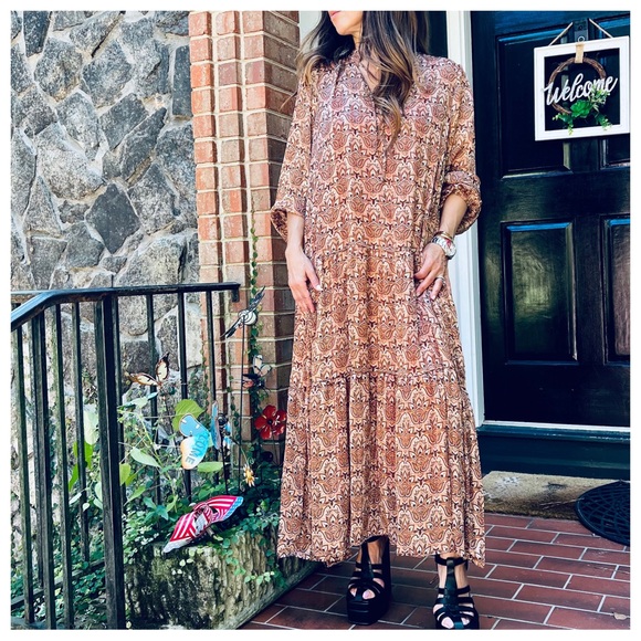 13 Beautiful Fabulous Geometric Printed Long sleeve dress - Picture 4 of 9